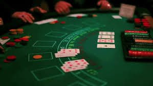 Statistik hasil permainan dan riwayat tangan blackjack